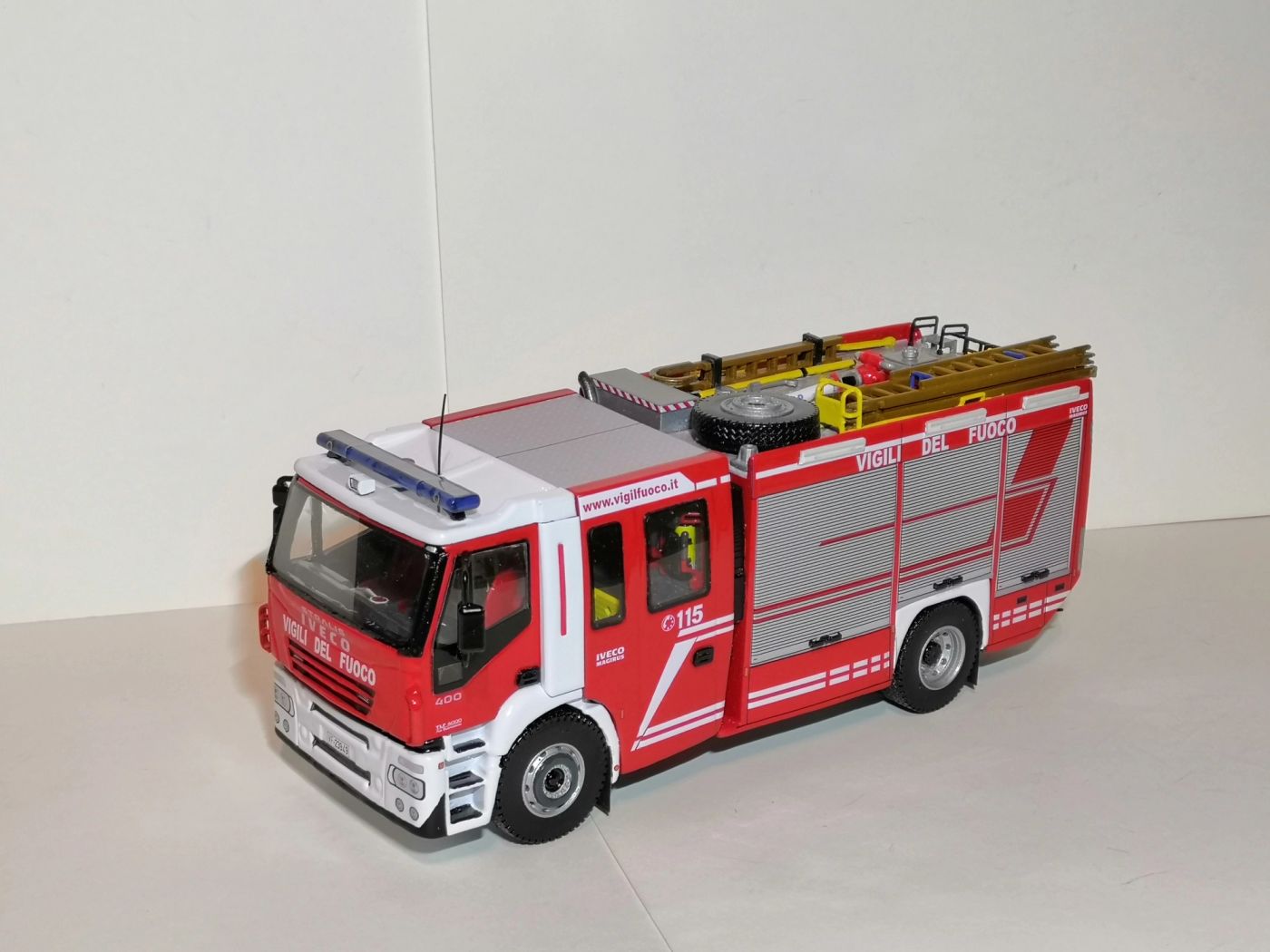 A.P.S. Iveco Stralis TLF 4000 II Fornitura, foto 2