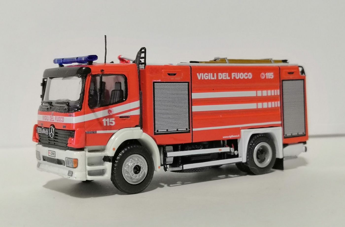 A.B.P. - Mercedes-Benz Atego II Fornitura Restyling - Lumezzane (BS), foto 1