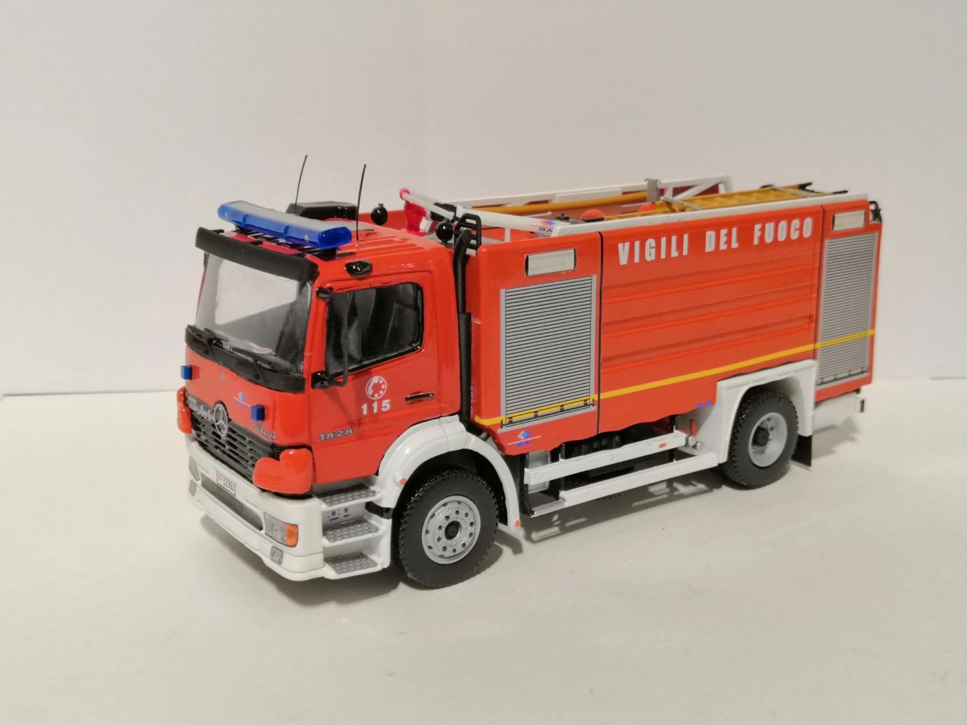 A.B.P. - Mercedes-Benz Atego II Fornitura Restyling - Forlì (FC), foto 2