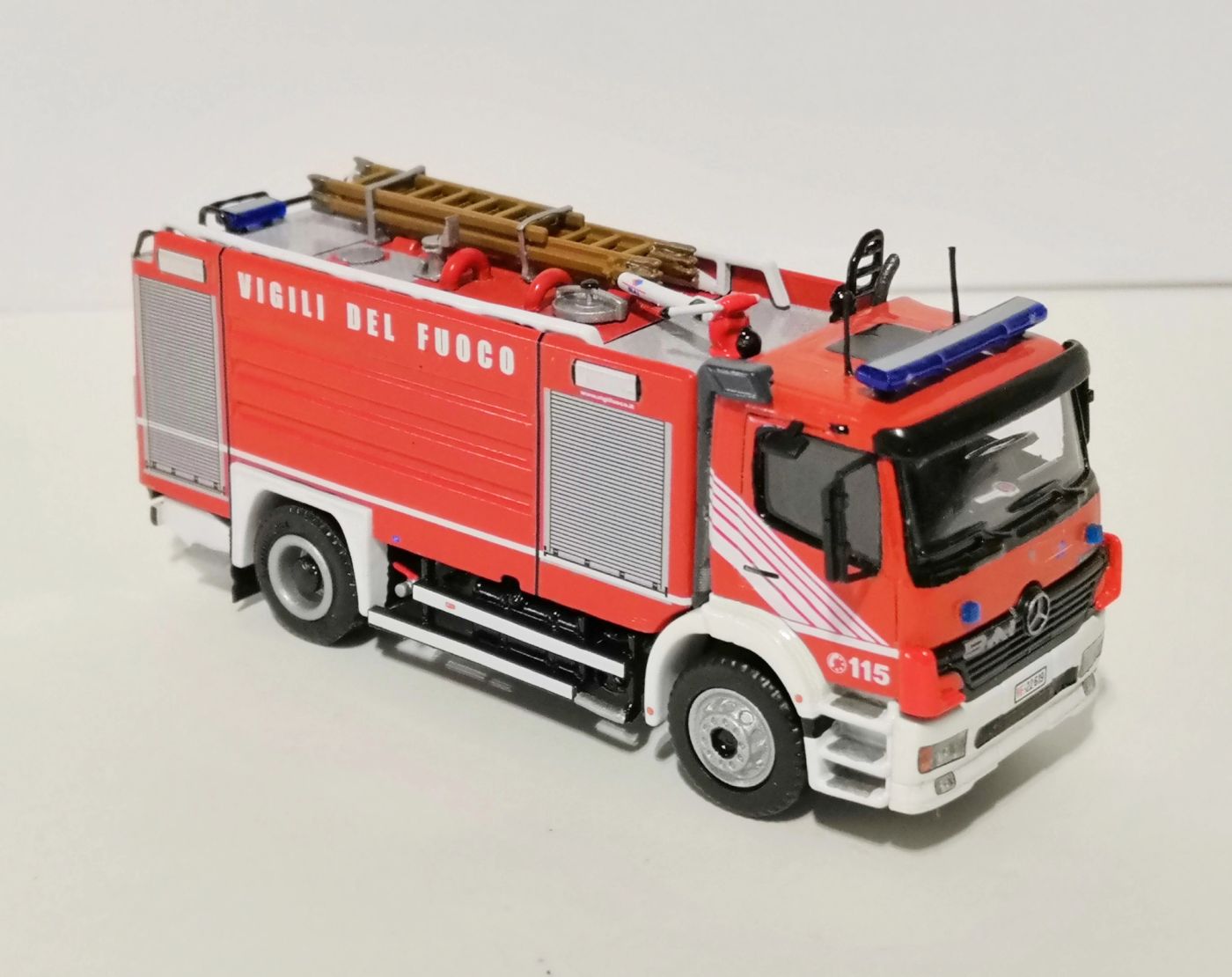 A.B.P. - Mercedes-Benz Atego II Fornitura Restyling FORTINI, foto 6