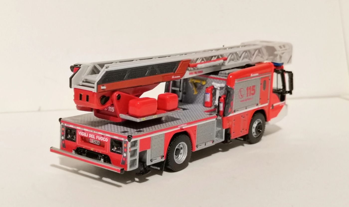 1-87 AS Eurocargo 160 E 32 'Low Line', foto 6