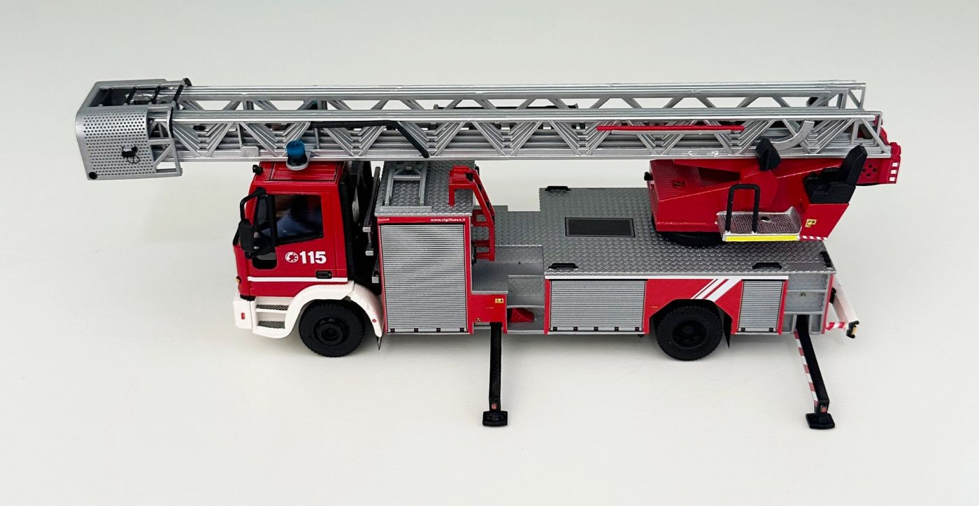 A.S. Autoscala Iveco Eurofire 150E27 Scala da 27 metri - Volontari Magenta (MI), foto 2