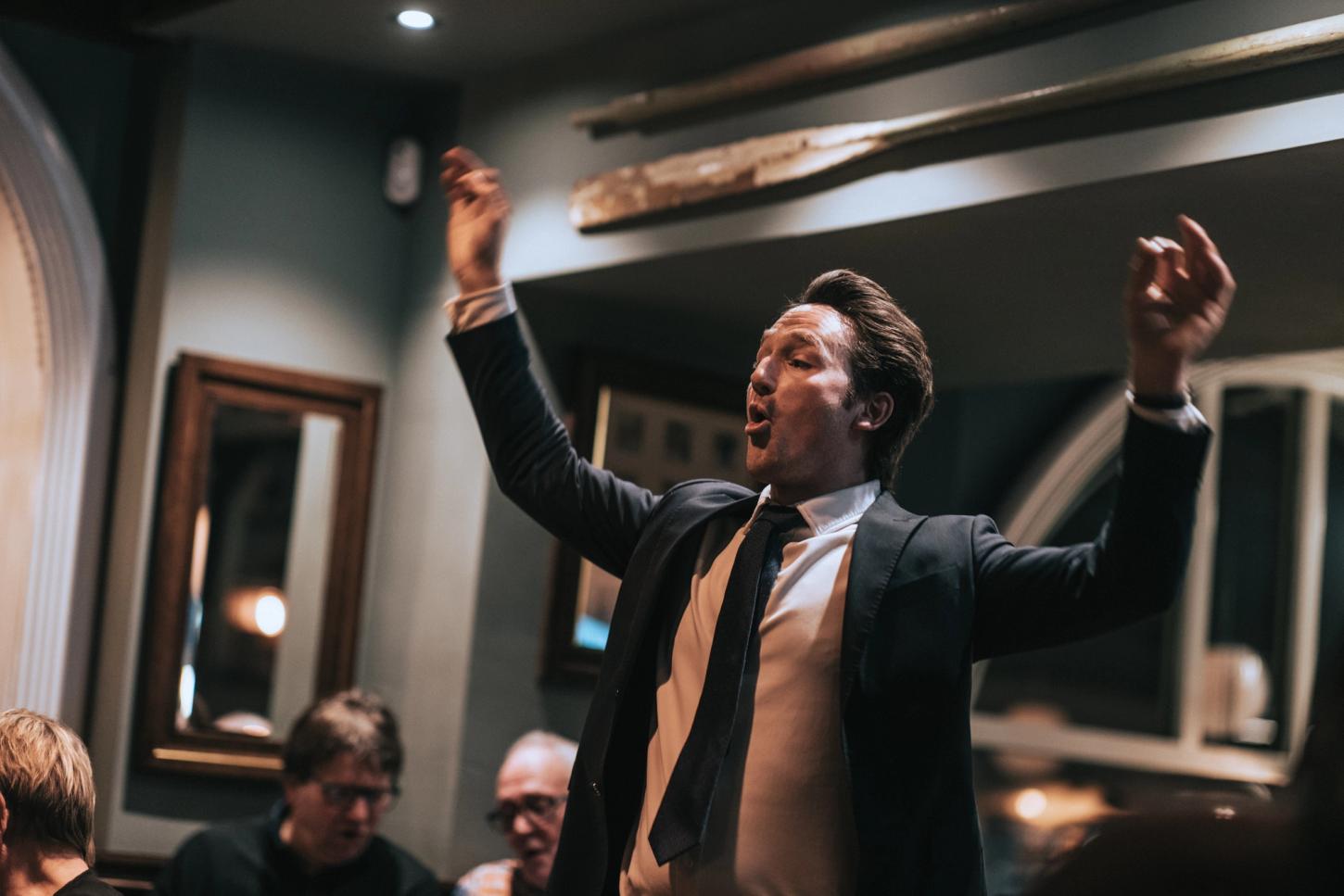 Operapub Lars Eggen