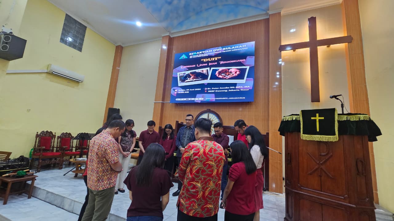 "DUIT" (Dengan Uang Iman Tergoncang) 1