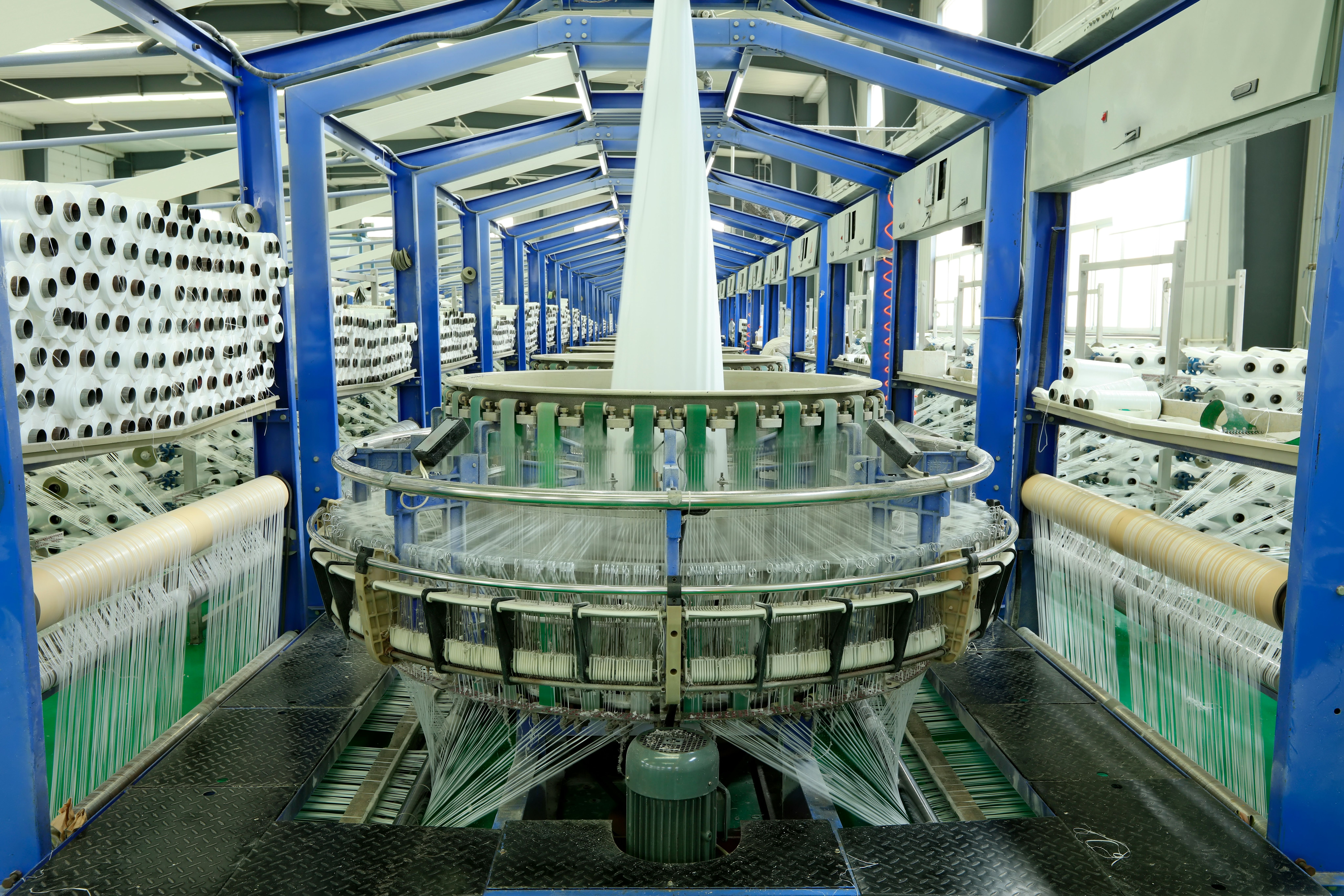 WIARA, DPP и иновациите в текстилната индустрия