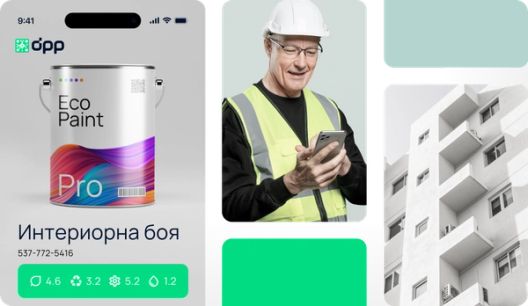 Инженер с бяла каска и таблет на строителен обект – цифров продуктов паспорт (DPP) за строителни материали в България.