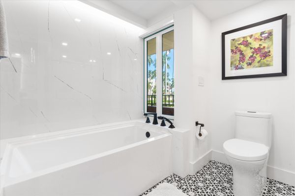 120 SE 5th Avenue 221