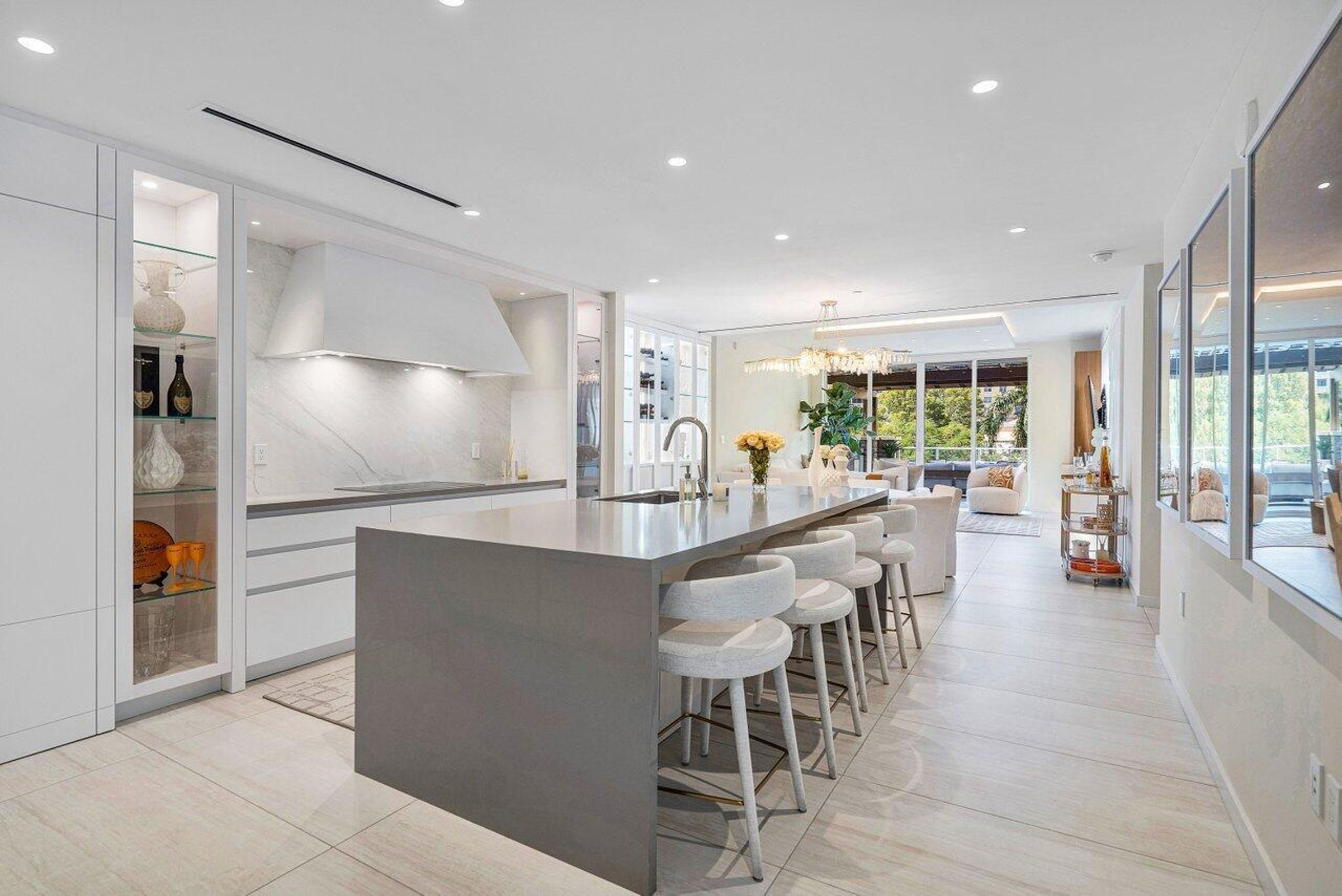200 SE Mizner Boulevard 308