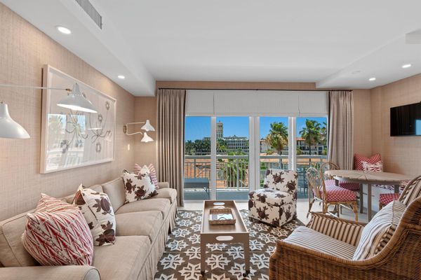 250 Bradley 601 Place 601