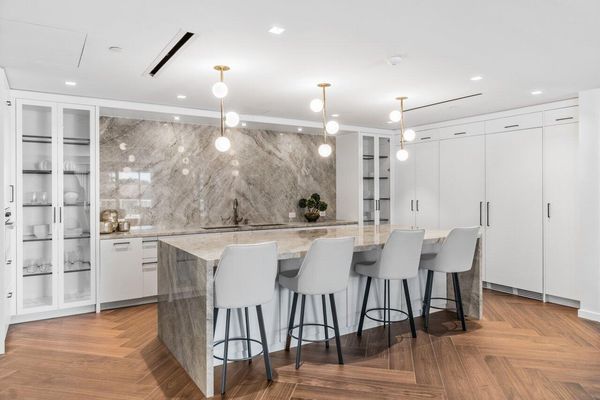 200 SE Mizner Boulevard 308