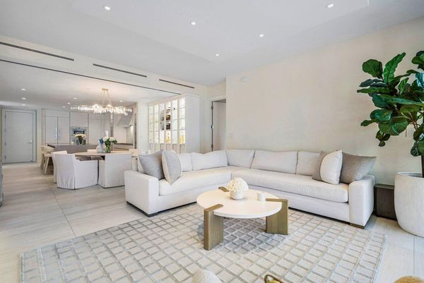 200 SE Mizner Boulevard 308