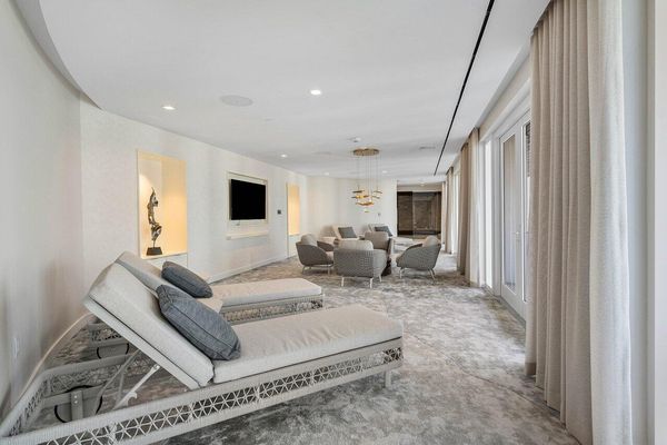 220 SE Mizner Boulevard 604