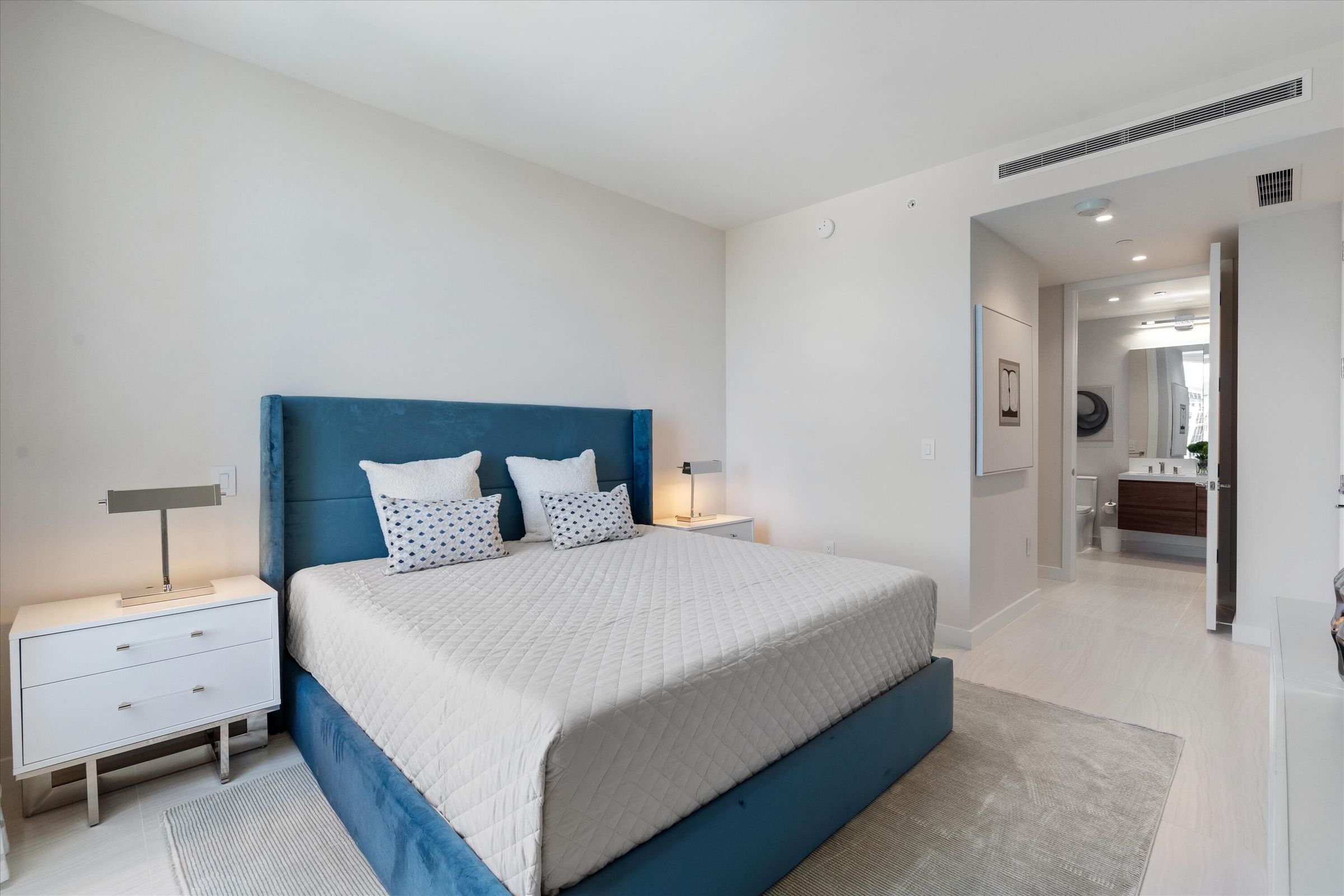 220 SE Mizner Boulevard 604