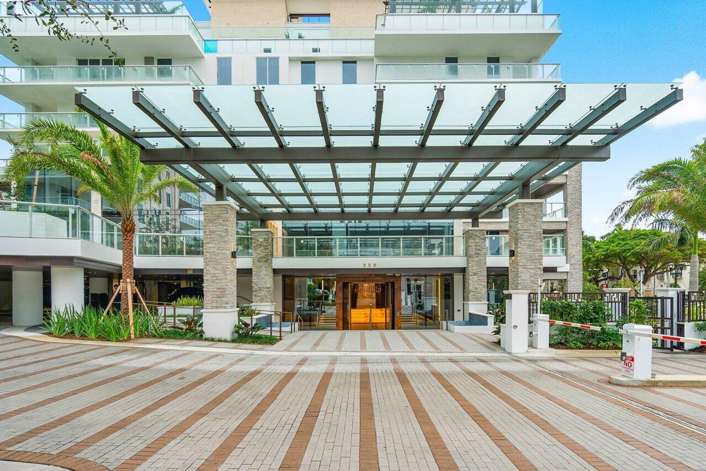 220 SE Mizner Boulevard 604