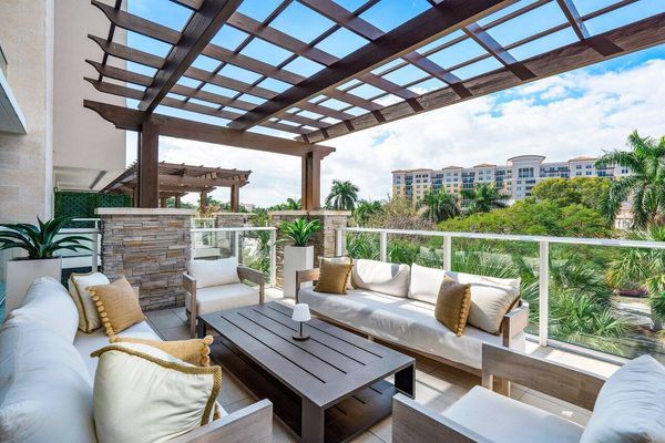 200 SE Mizner Boulevard 308
