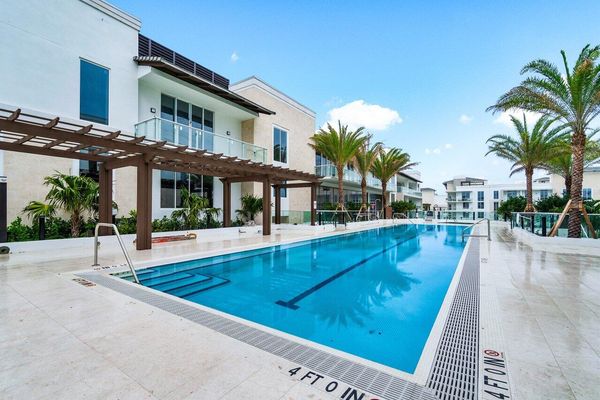 220 SE Mizner Boulevard 604