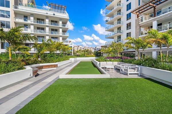 220 SE Mizner Boulevard 604