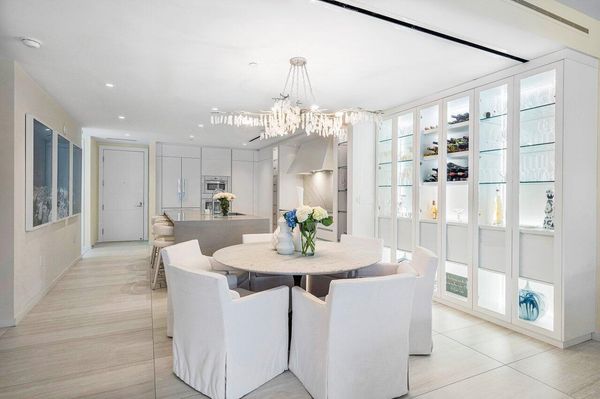 200 SE Mizner Boulevard 308