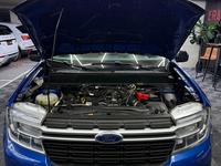 Ford Maverick Lariat Fx4 — foto 23 de 33
