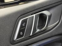 BMW 218 I — foto 8 de 25