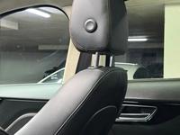Jaguar F-Pace — foto 18 de 23