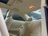 Mercedes-Benz Clk — foto 15 de 27