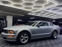 Ford Mustang Gt4.6 V8 — foto 5 de 26