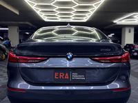 BMW 218I — foto 9 de 25