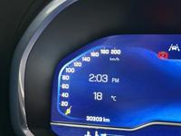 Chevrolet Suburban — foto 6 de 22