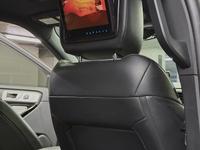 Ford Explorer — foto 12 de 22