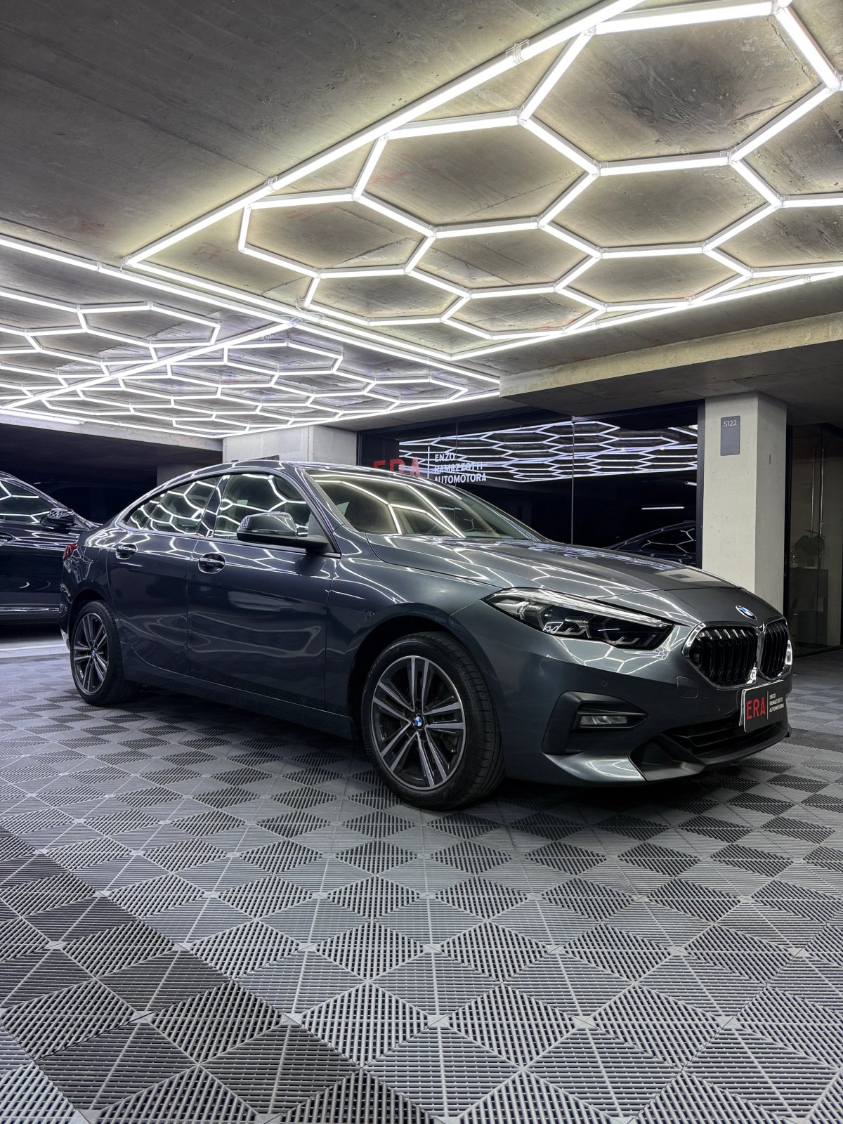 BMW 218I