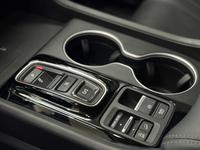 Honda Pilot Touring — foto 16 de 29
