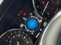 Jaguar F-Pace — foto 14 de 23