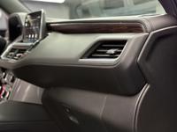 Chevrolet Suburban — foto 17 de 22
