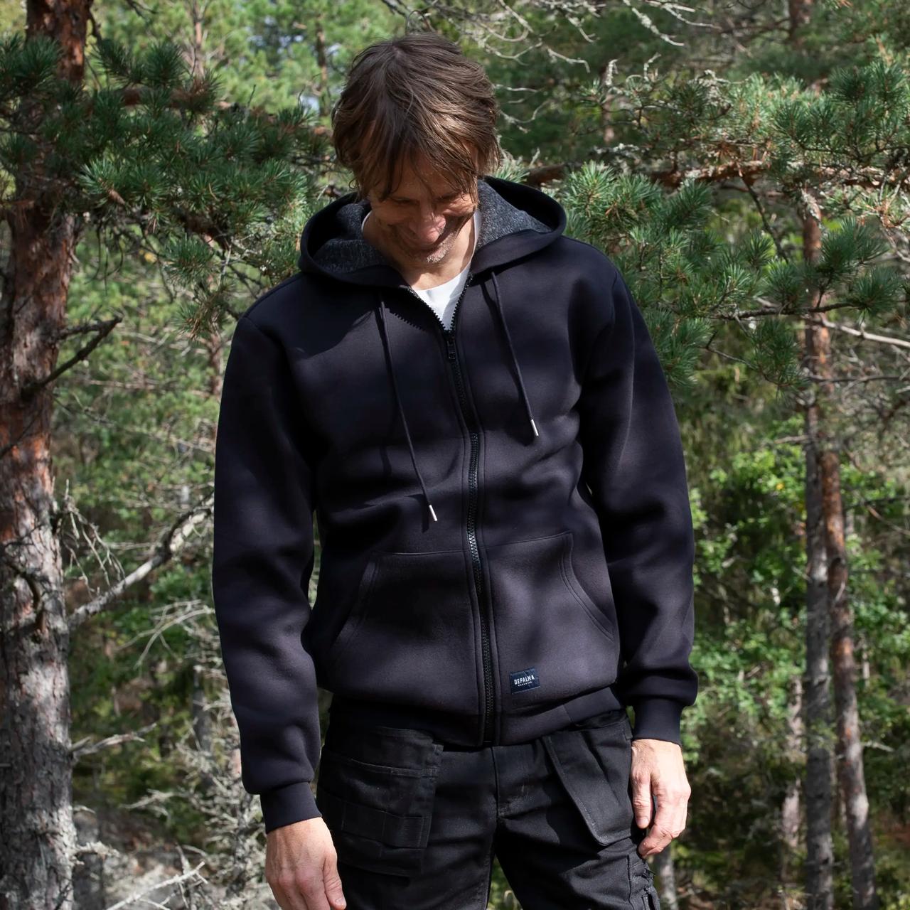 Sweatshirts & Hoodies