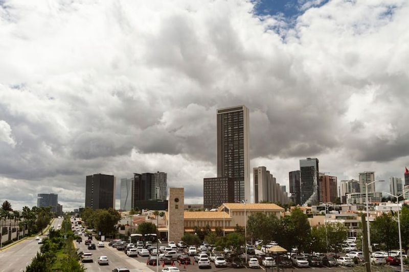 Commercial Property vs Residential Property: Which Performs Better During Inflation?