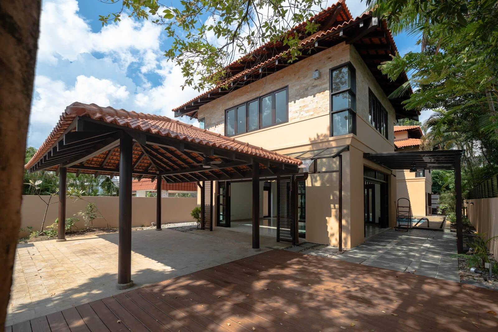 Bungalow House at District 21