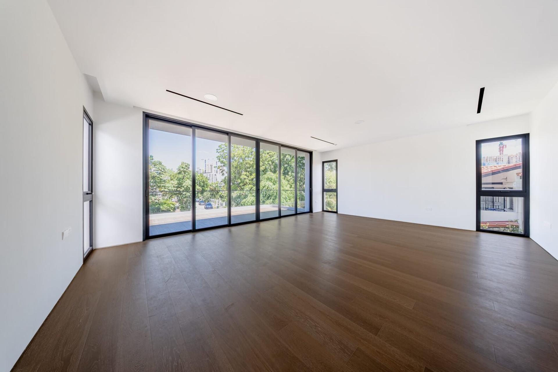 Brand New Detached House @ Grove Drive