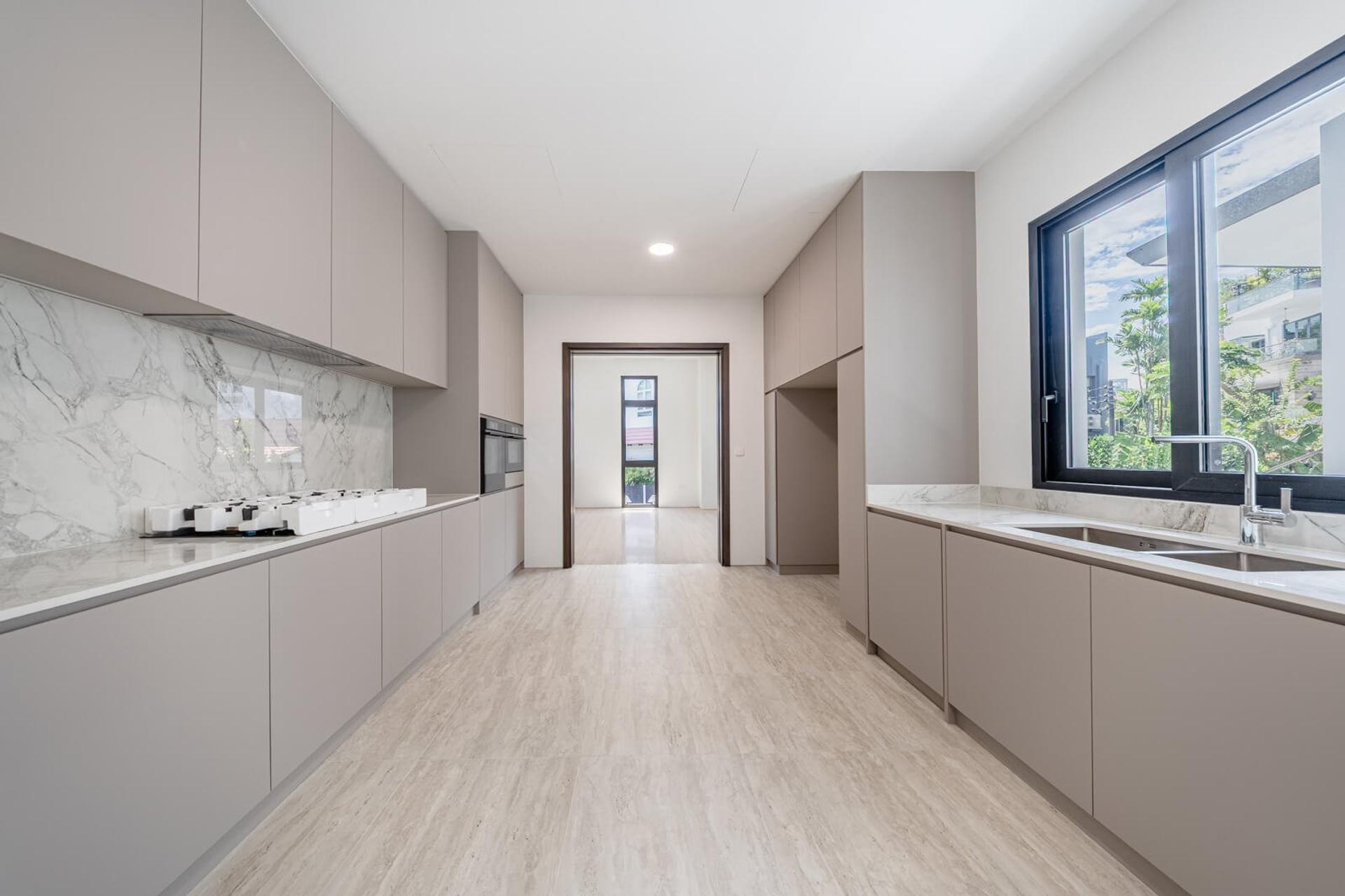 Brand New Detached House @ Grove Drive