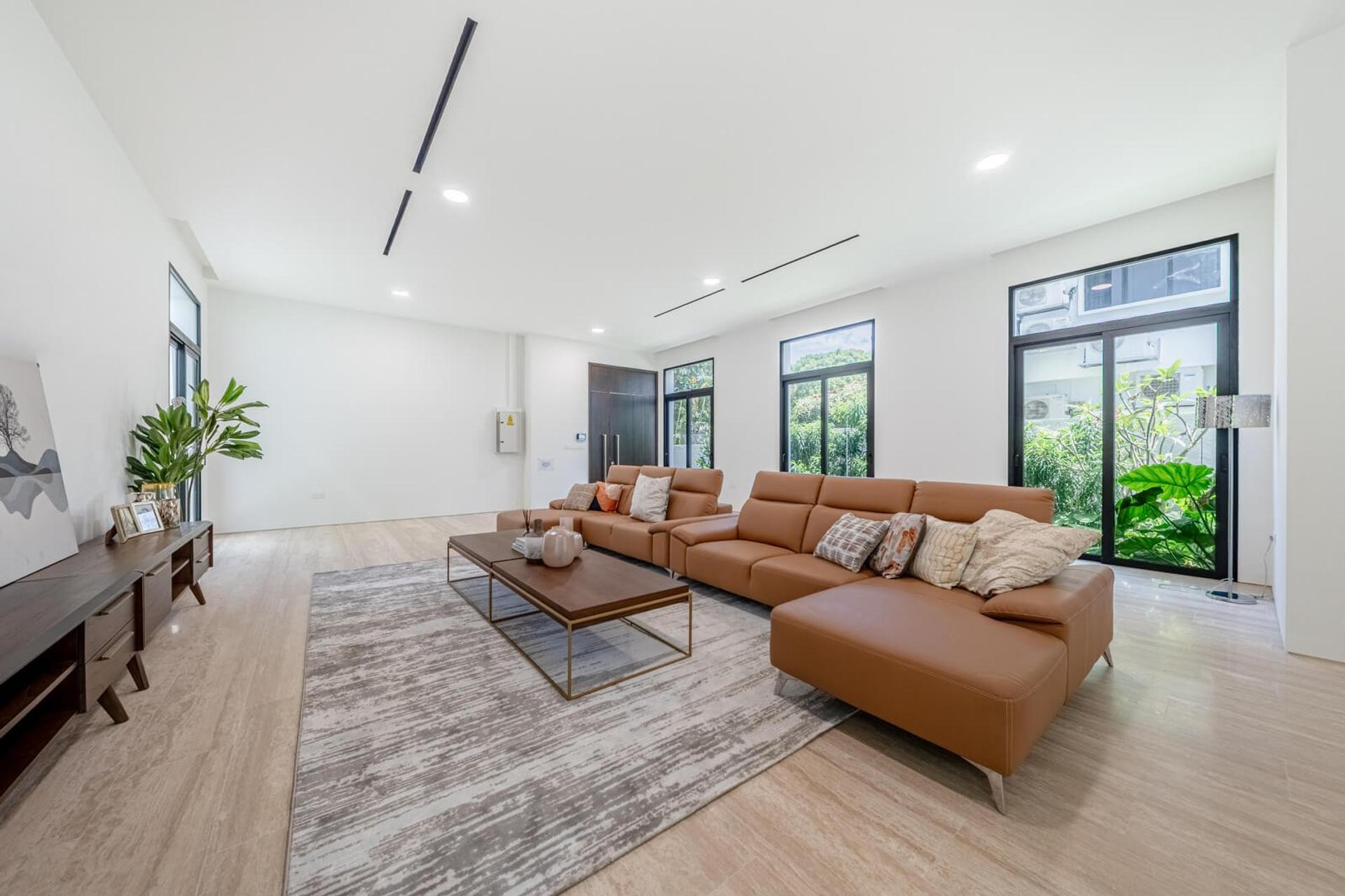 Brand New Detached House @ Grove Drive