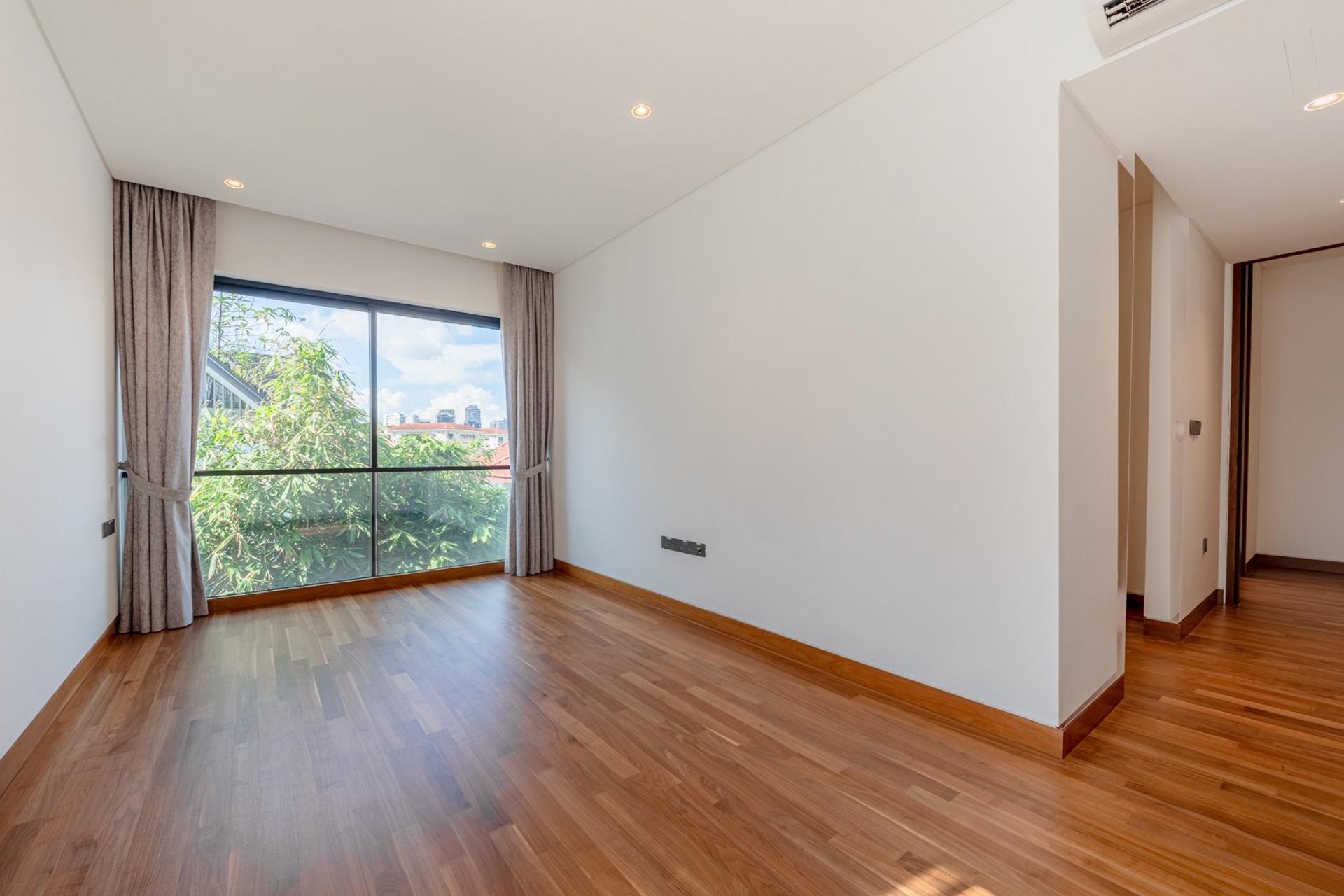 Brand New Detached House Mount Rosie
