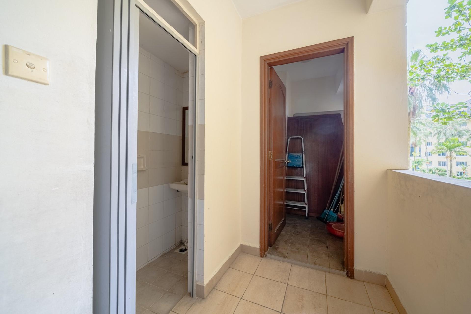 Westcove Condominium