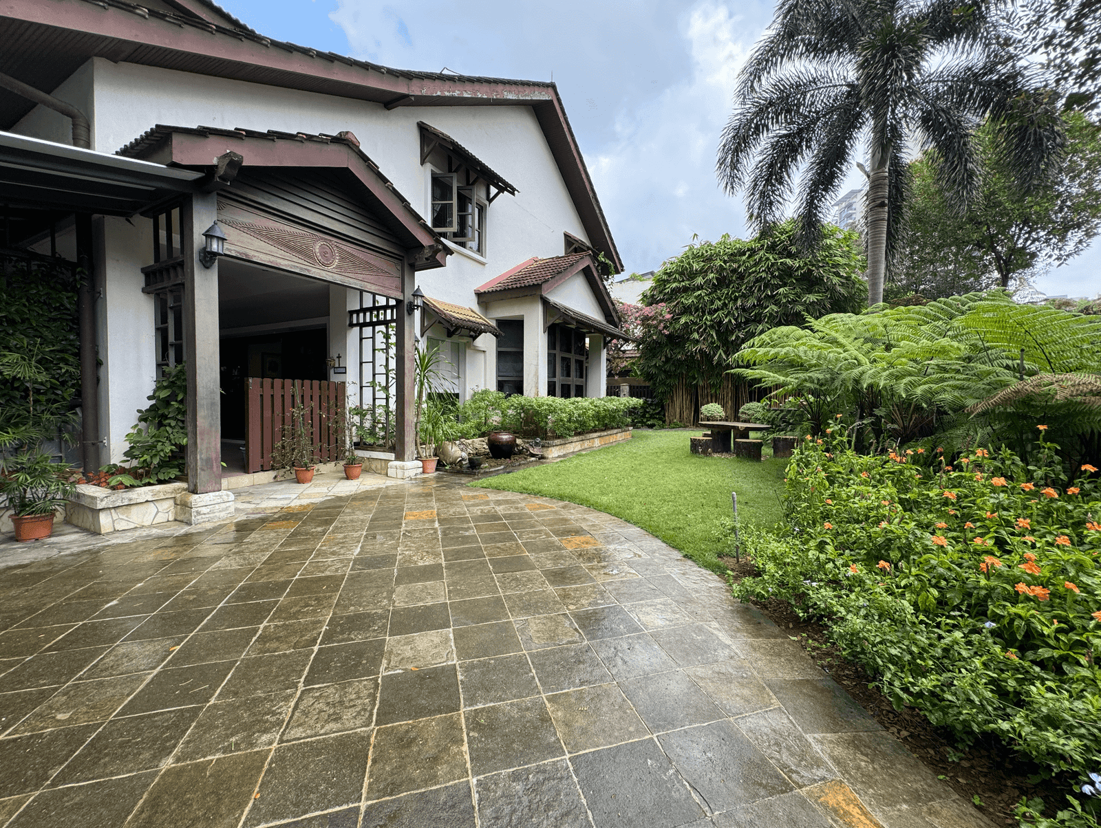 Jalan Kebaya Detached House