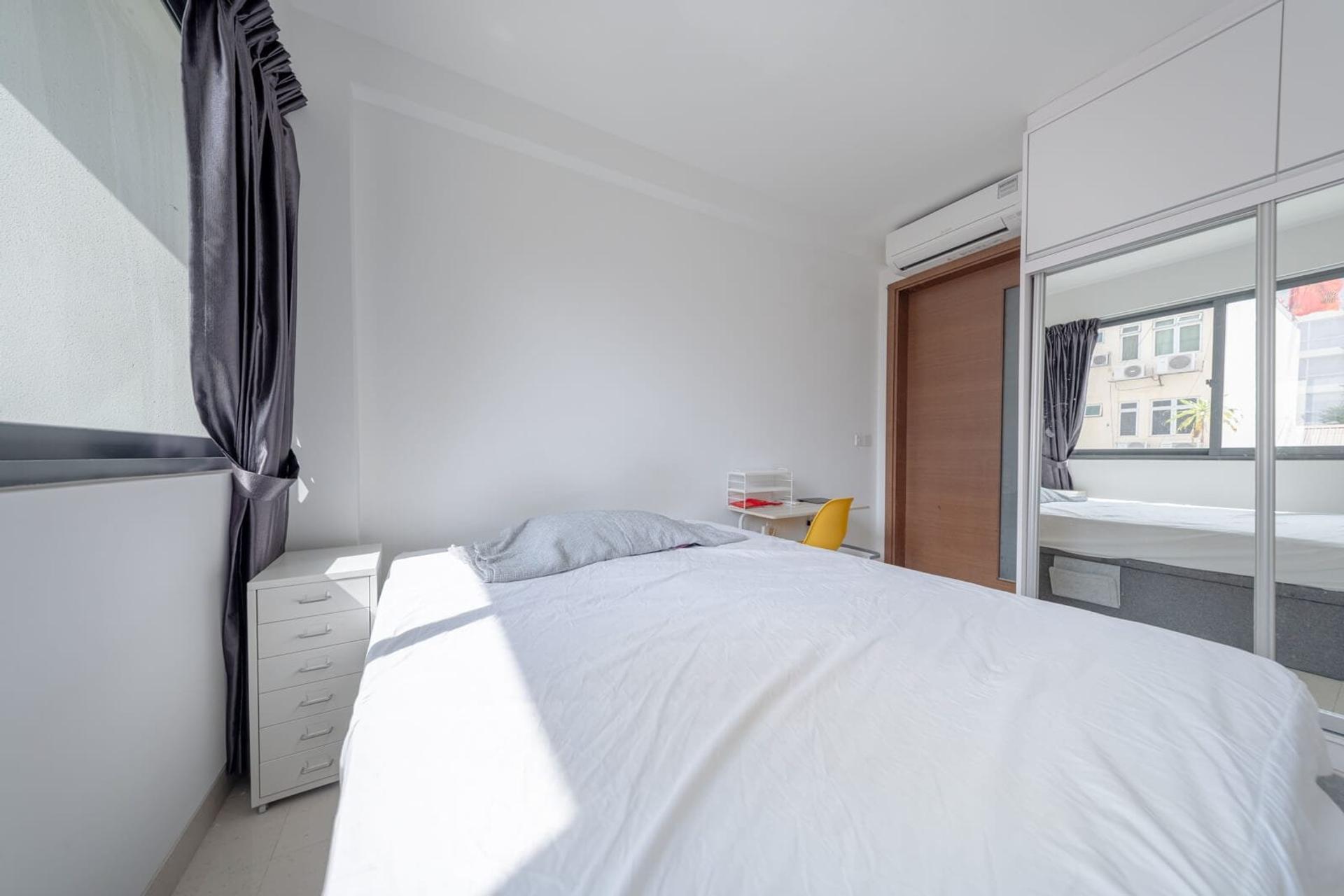 Centra Suites