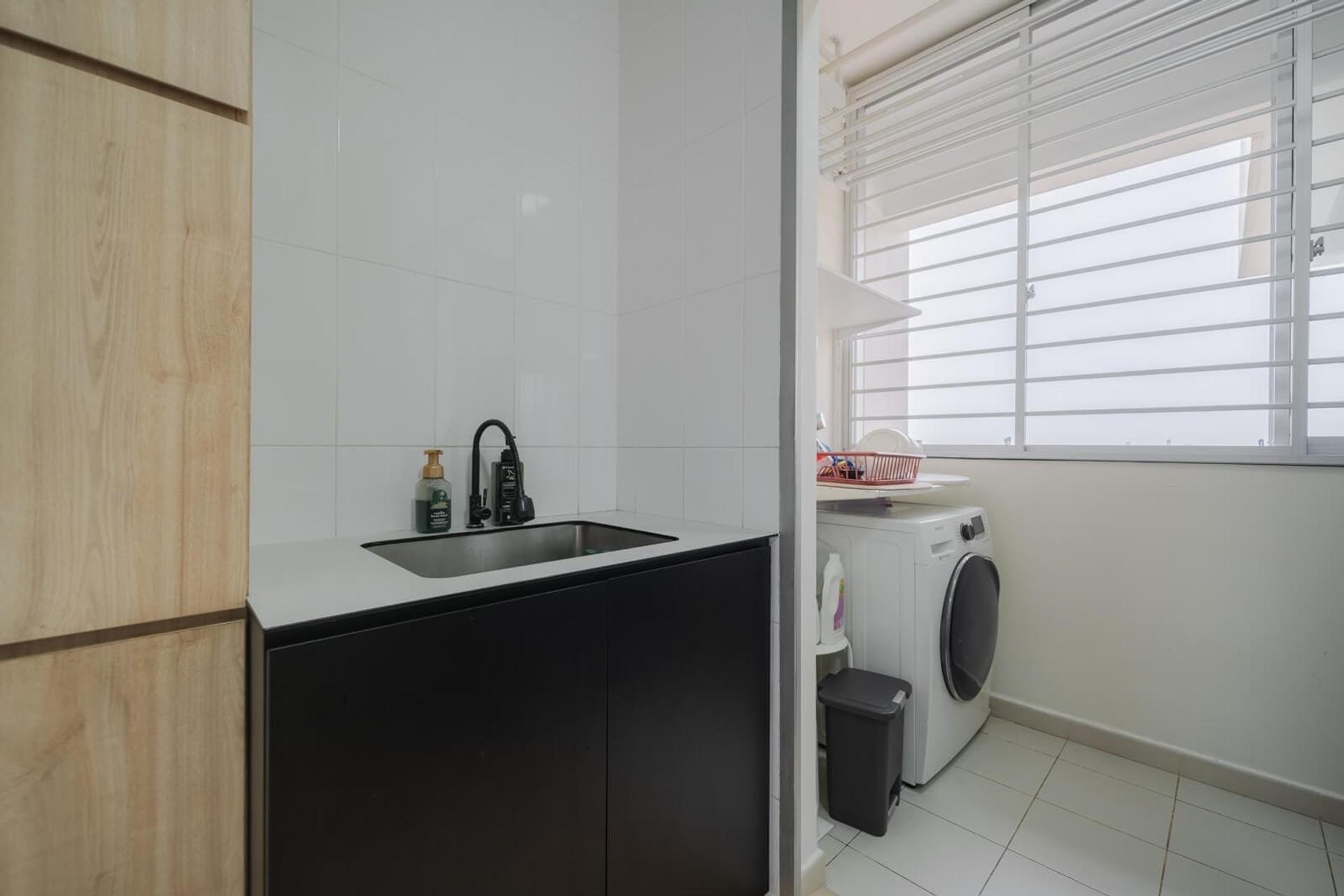 312A Clementi Avenue 4