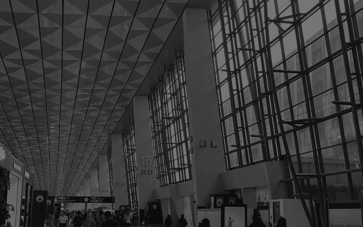 How Remote Workers Get Paid Internationally (And Avoid High Fees)