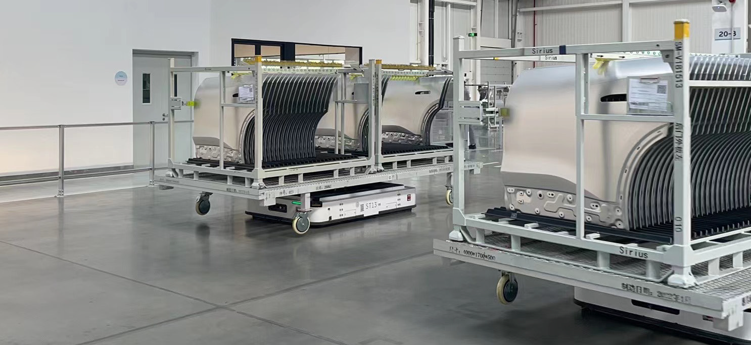 Leading Smart EV Manufacturer: Stamping Workshop Automation Upgrade