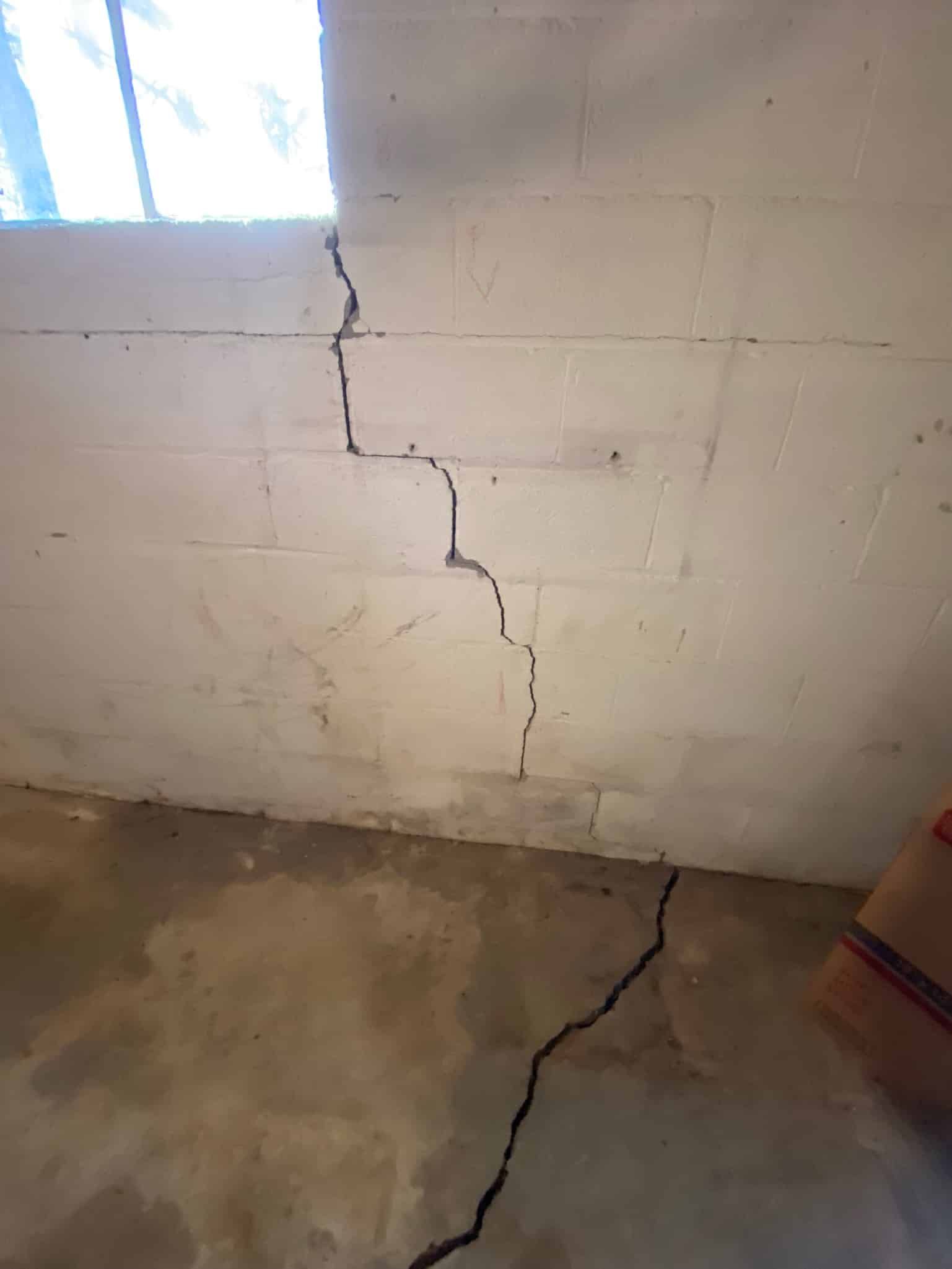 Foundation cracks