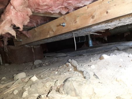 crawlspace waterproofing protecting your homes foundation and health