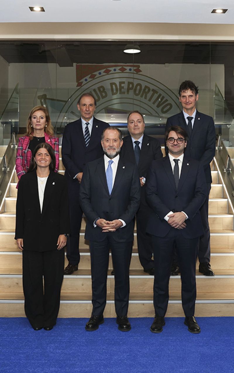 consejo de administración_mobile.jpg